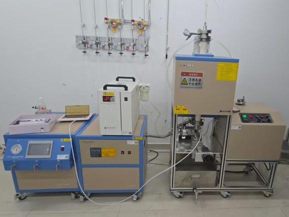 Gas-mixing furnace
